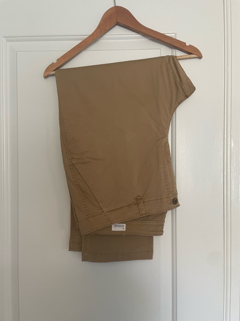 Gap girlfriend khaki (in khaki colour) size 18